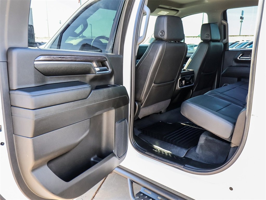 Used 2024 Chevrolet Silverado 2500 LTZ w/ LTZ Plus Package image 25