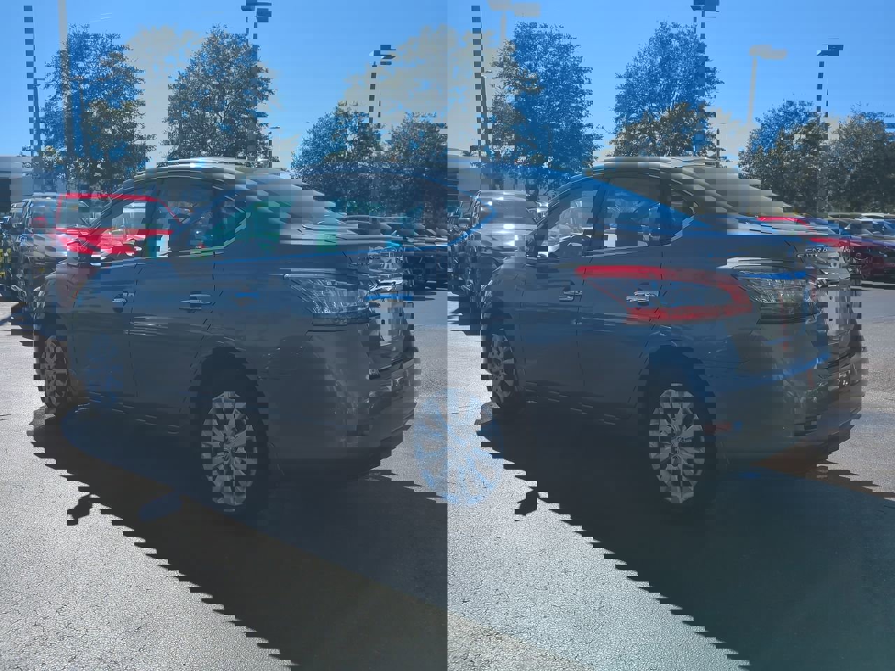 Used 2015 Nissan Sentra SV image 6