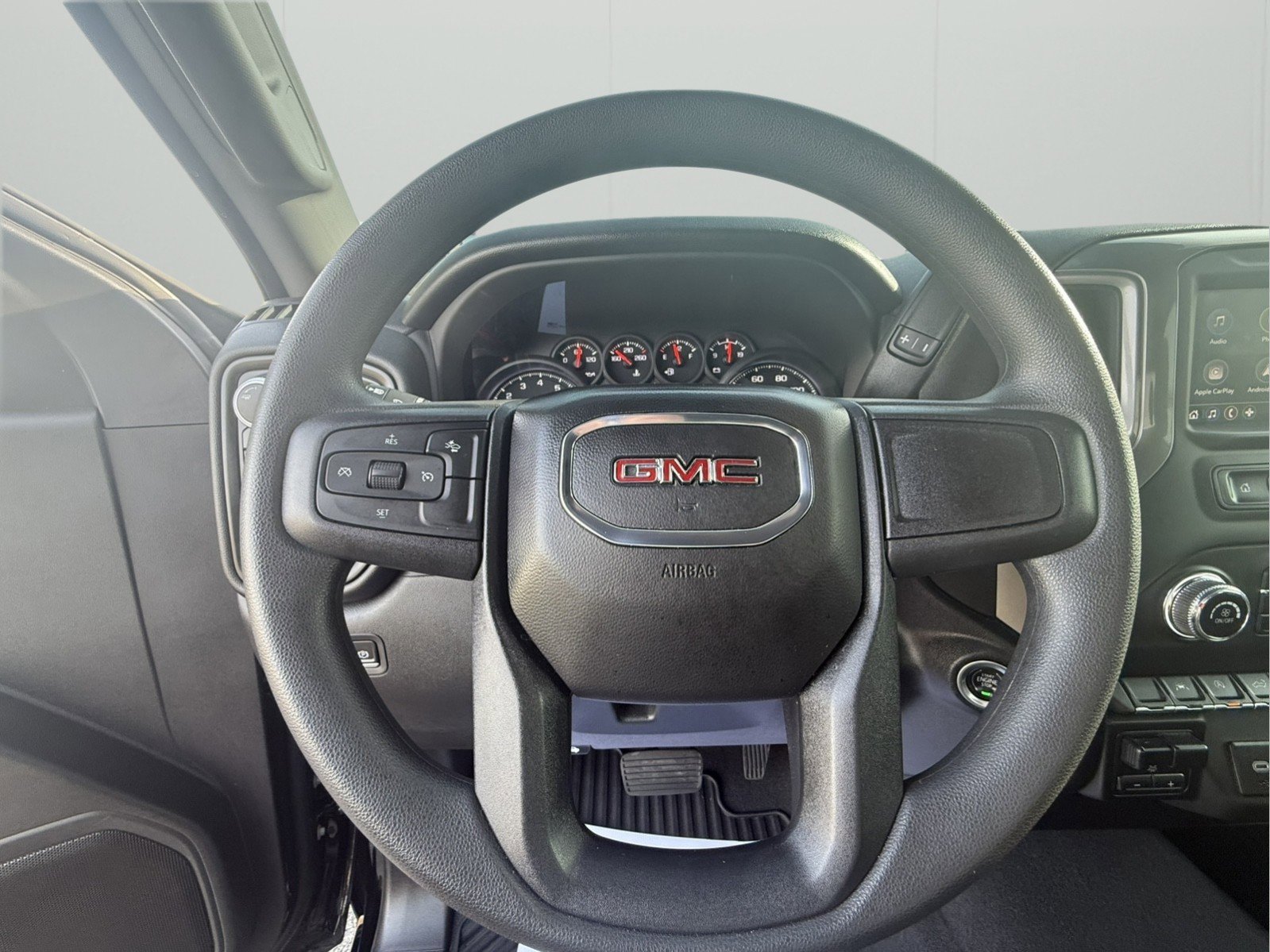 Used 2023 GMC Sierra 1500 Pro w/ Graphite Edition image 16