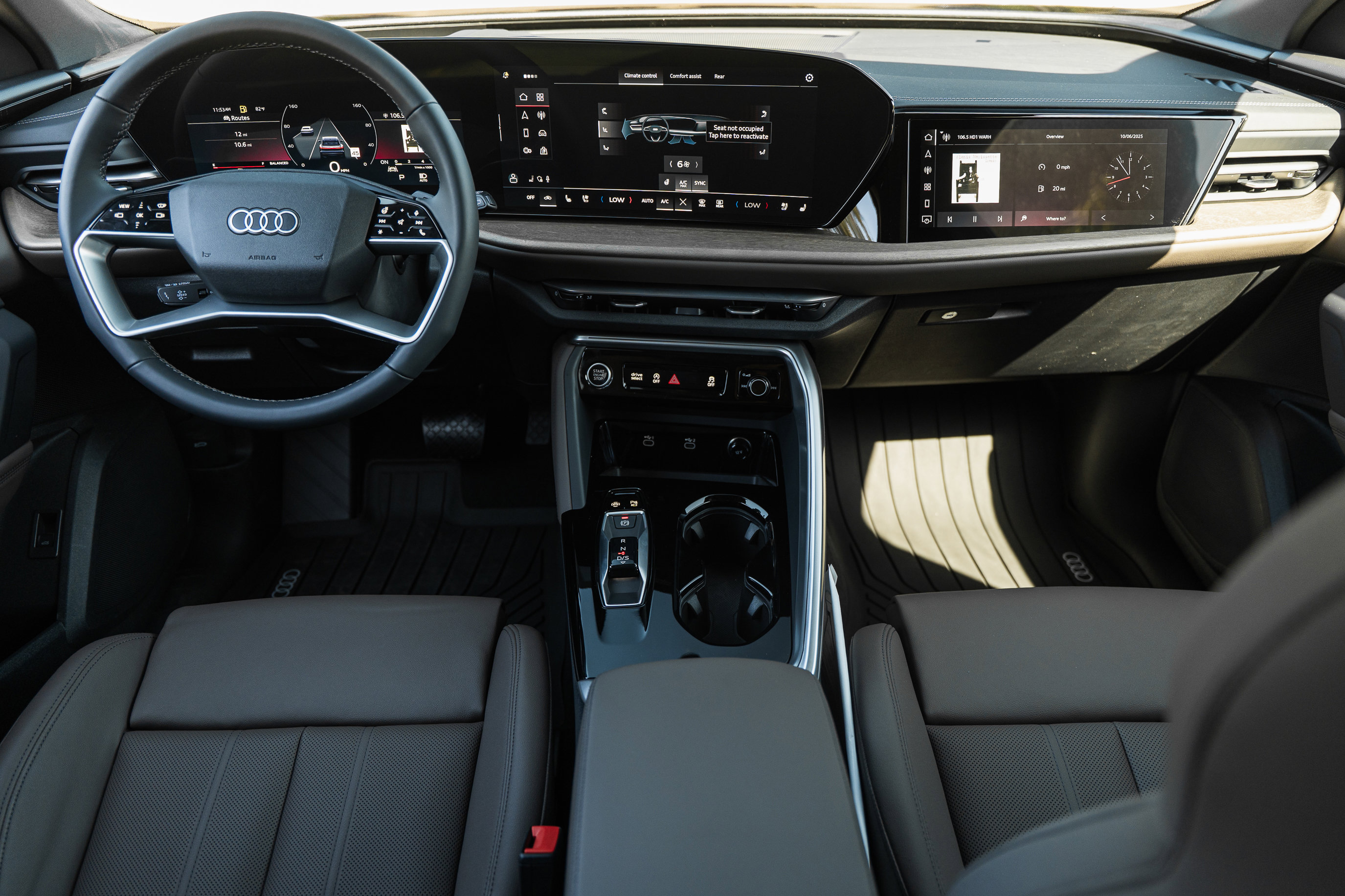 New 2025 Audi Q5 Prestige image 8