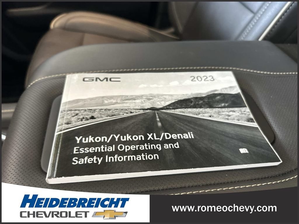 Certified 2023 GMC Yukon SLT w/ SLT Luxury Package AWD/4WD image 30