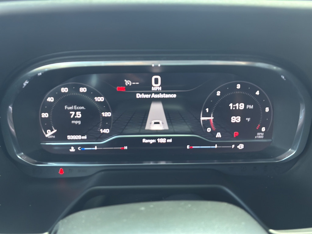 Used 2022 GMC Yukon SLE RWD image 34