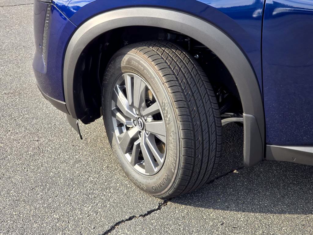 New 2026 Nissan Pathfinder SV FWD image 22