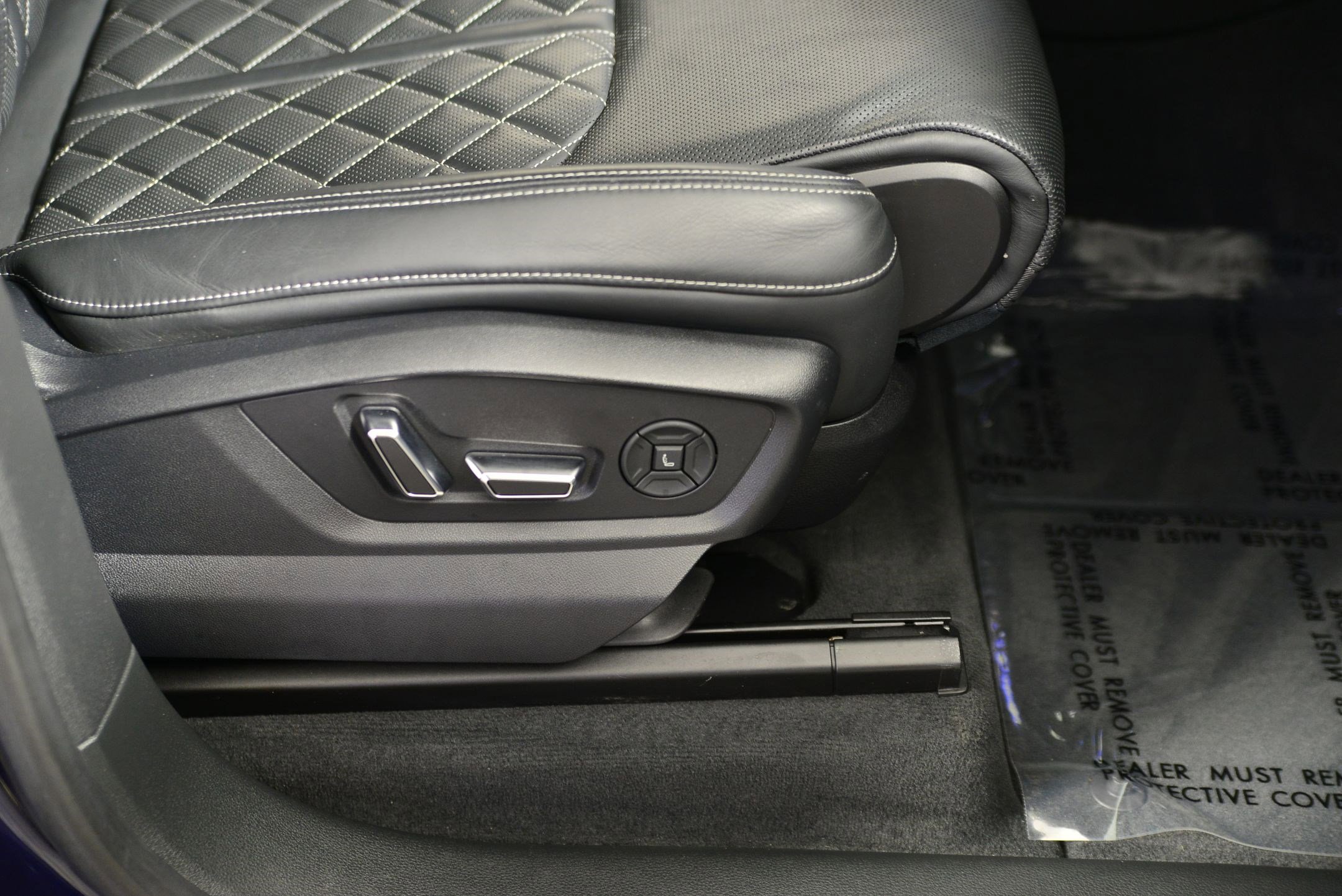 Used 2023 Audi SQ8 Premium Plus w/ SQ8 Luxury Package image 10