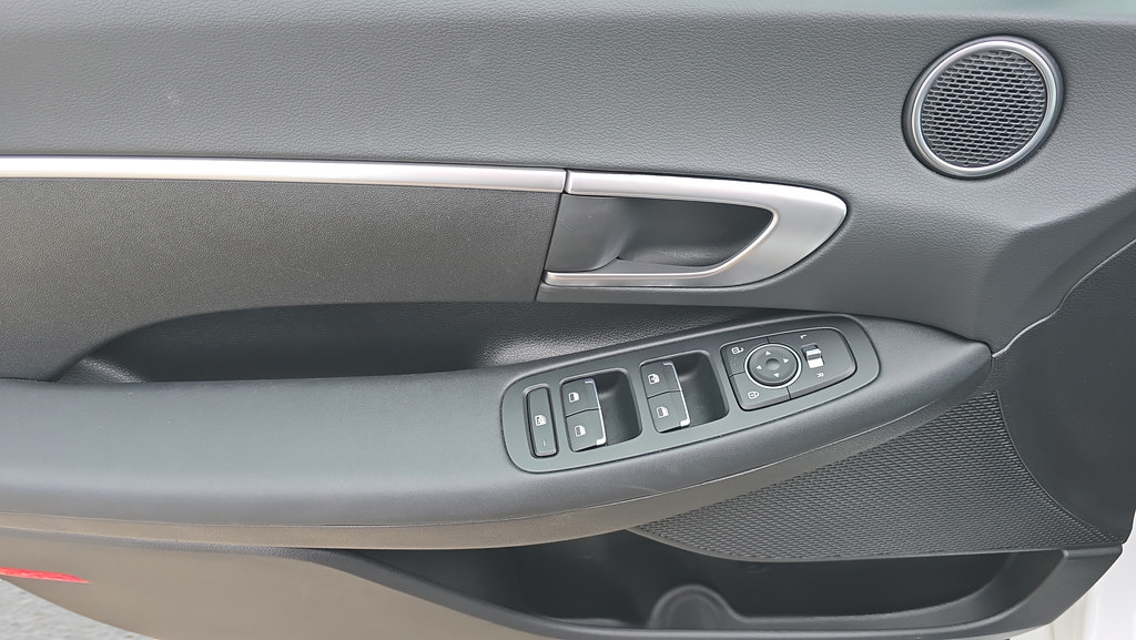 Certified 2026 Hyundai Sonata SE FWD image 16