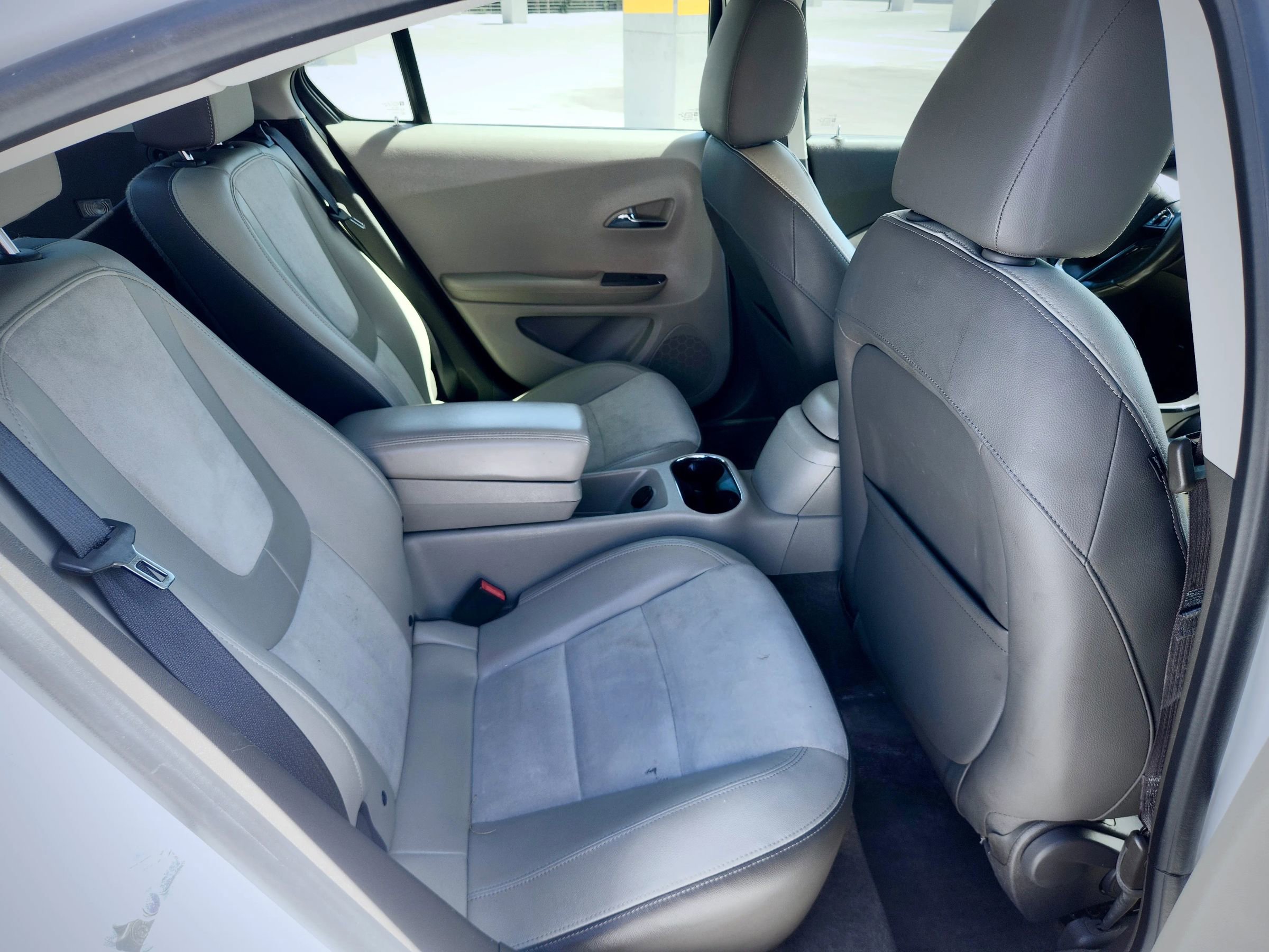 Used 2013 Chevrolet Volt Premium w/ Premium Trim Package image 29