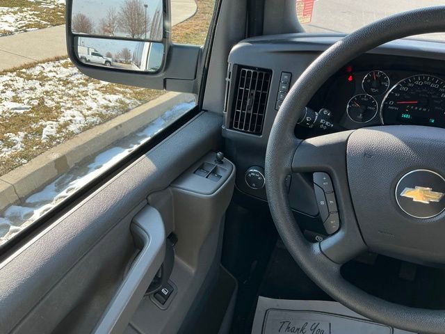 Used 2025 Chevrolet Express 3500 LT w/ LT Preferred Equipment Group image 23