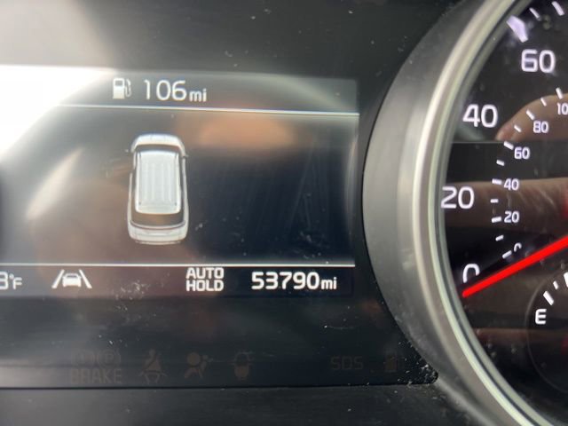 Used 2024 Kia Carnival LX FWD image 14