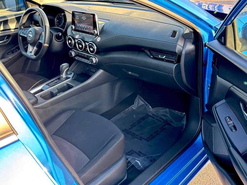 Used 2024 Nissan Sentra SV FWD image 22