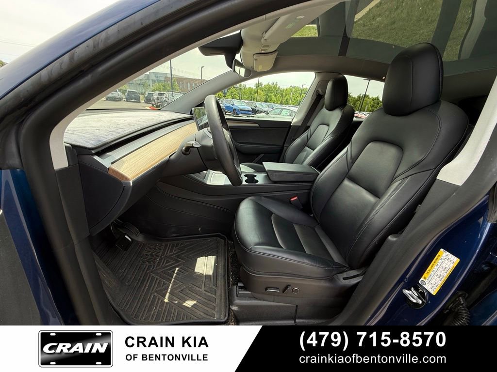 Used 2022 Tesla Model Y Long Range AWD/4WD image 17