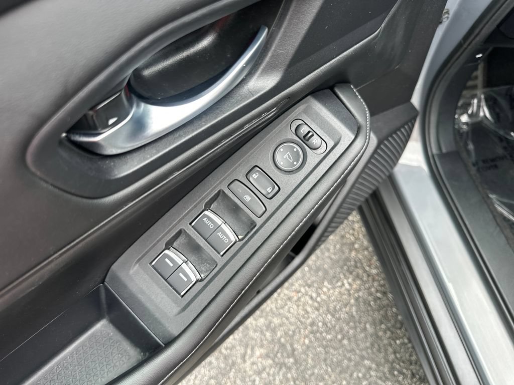 Used 2025 Honda Accord Sport image 14