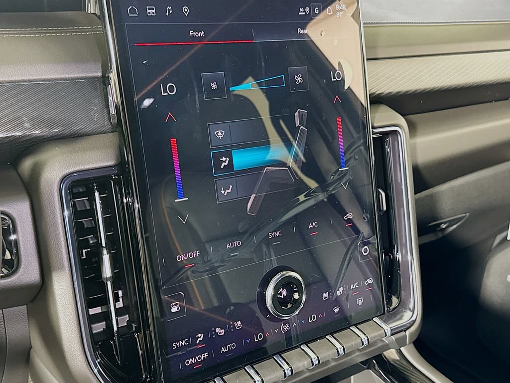 New 2026 GMC Yukon XL AT4 w/ AT4 Premium Package AWD/4WD image 10