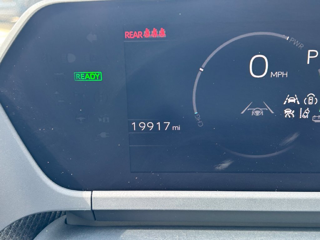 Certified 2024 Toyota bZ4X FWD image 35
