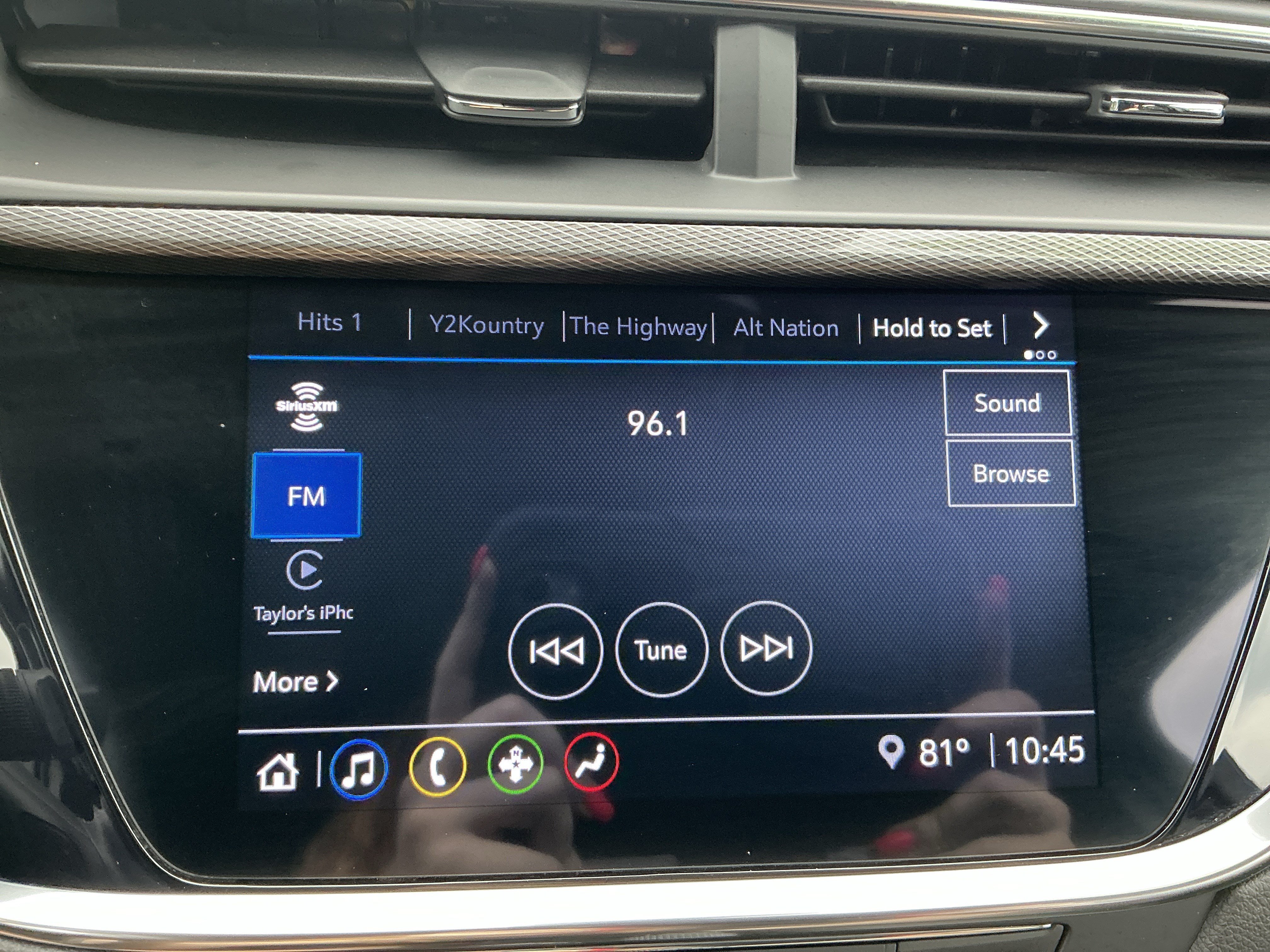 Used 2022 Buick Encore GX Select FWD image 21