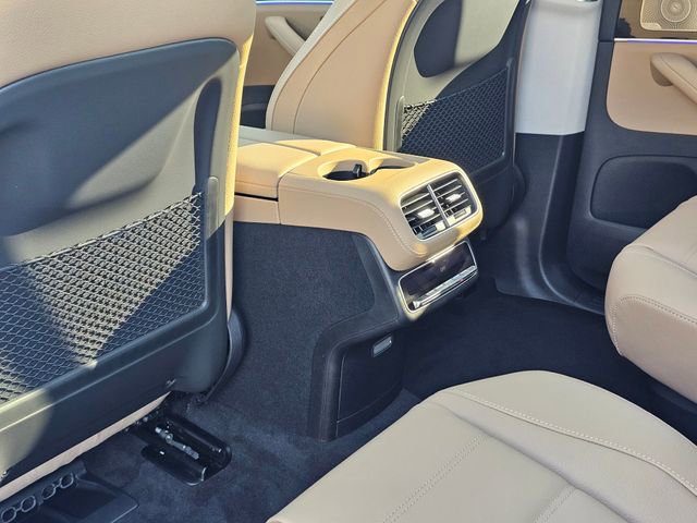 New 2026 Mercedes-Benz GLS 450 4MATIC image 25