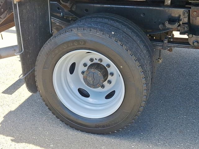 Used 2024 Ford F550 2WD SuperCab Super Duty image 13