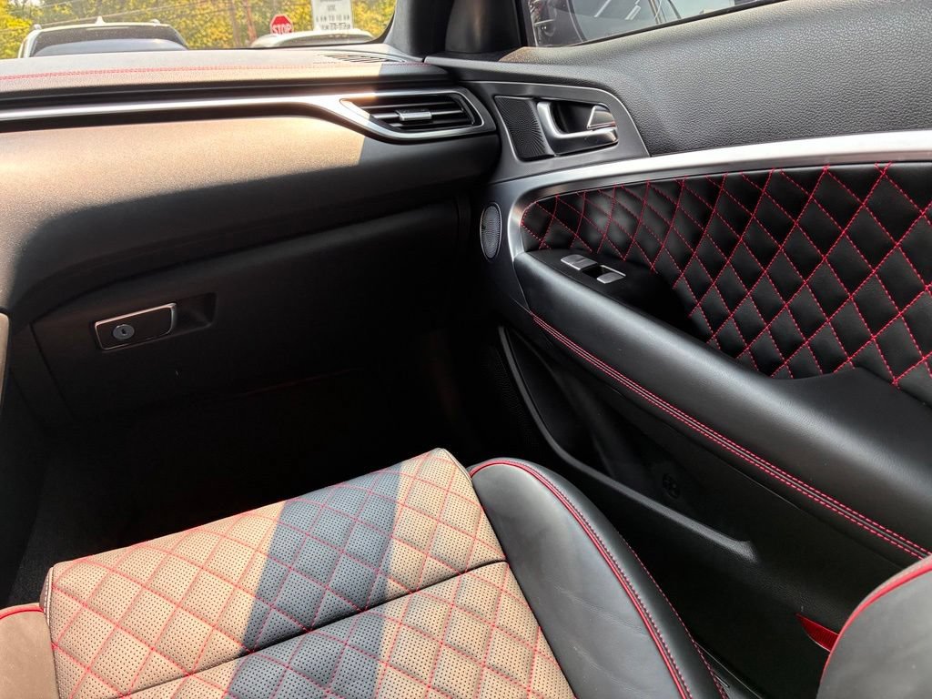 Used 2025 Genesis G70 3.3T Advanced w/ Sport Prestige Package AWD/4WD image 41