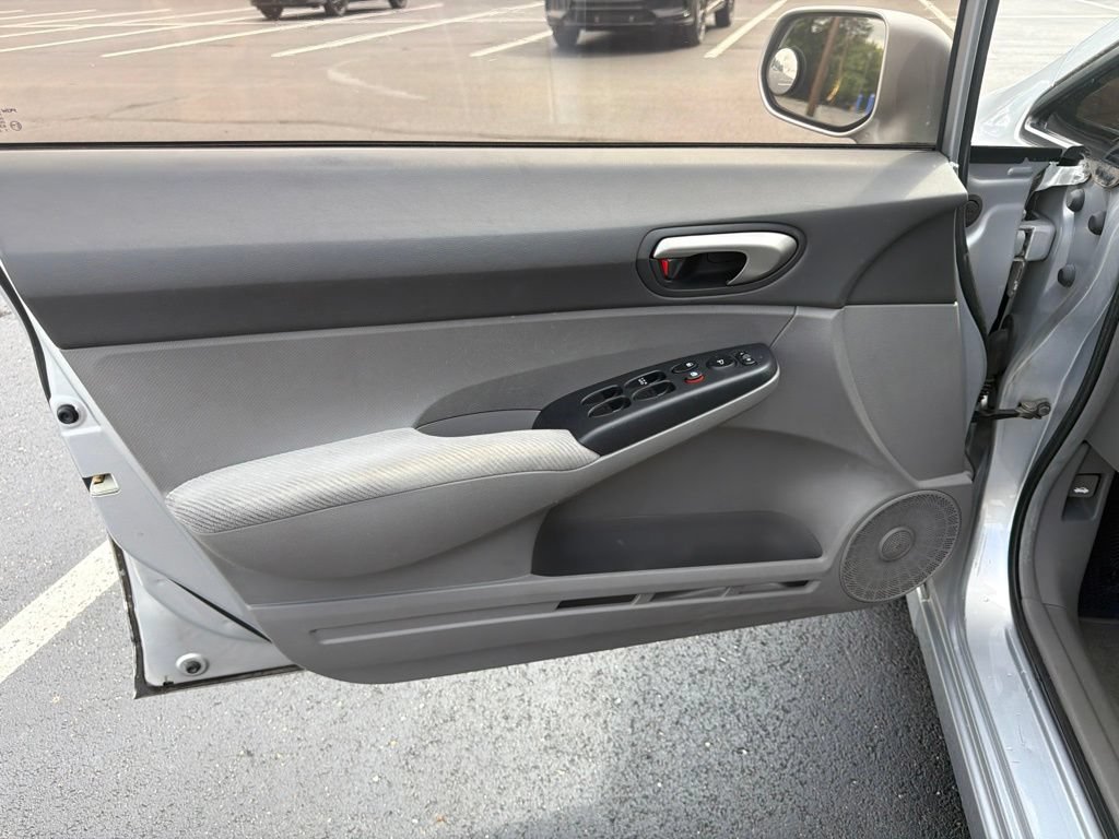 Used 2011 Honda Civic LX image 17