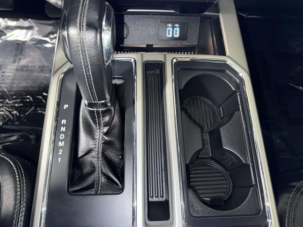 Used 2016 Ford F150 Lariat image 23