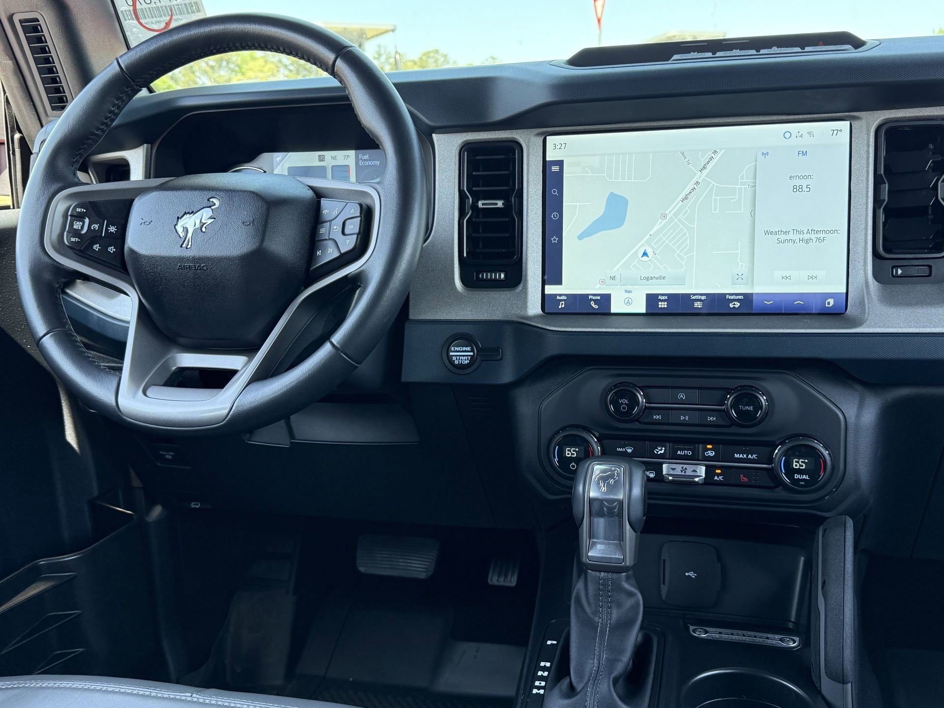 Certified 2024 Ford Bronco Outer Banks AWD/4WD image 3