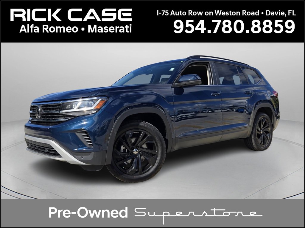 Used 2023 Volkswagen Atlas SE w/ Black Wheel Package