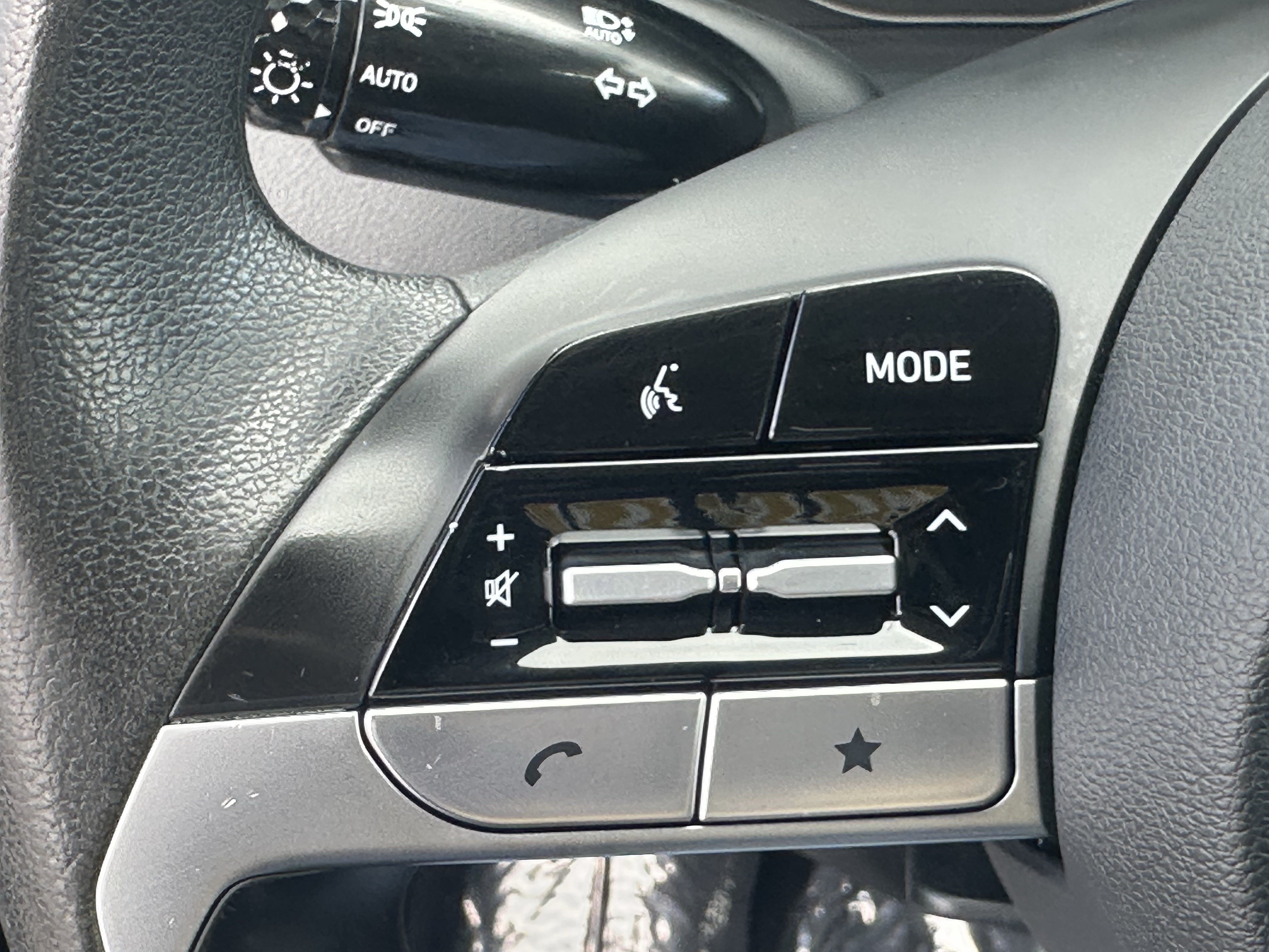 Used 2023 Hyundai Tucson SE FWD image 22