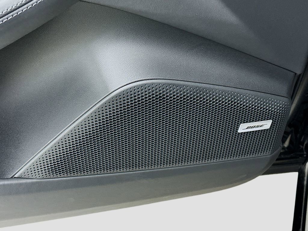 Used 2025 Porsche Macan Turbo Electric image 21