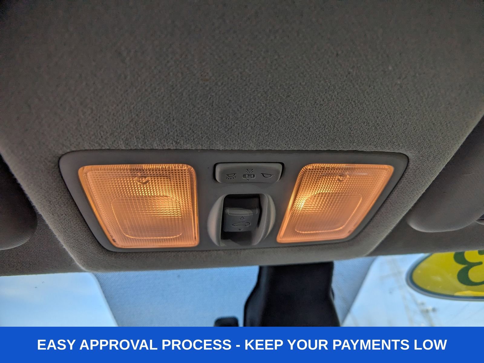 Used 2023 Hyundai Venue SEL w/ Cargo Package image 26