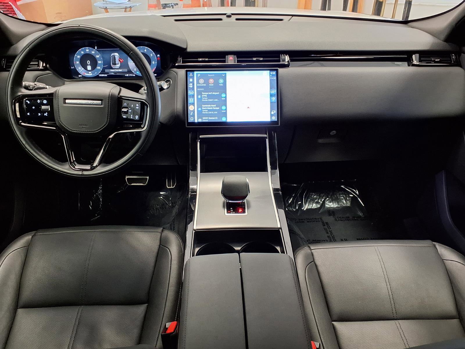 Used 2025 Land Rover Range Rover Velar Dynamic SE AWD/4WD image 16