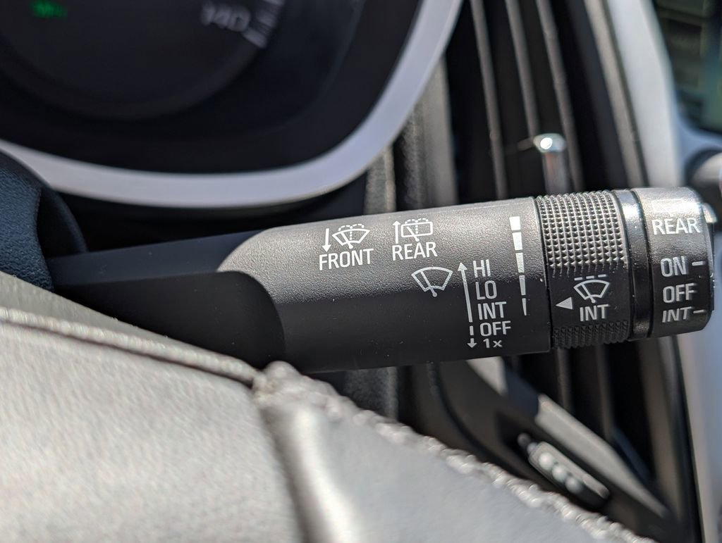 Used 2017 Chevrolet Equinox LT w/ Sport Edition image 42