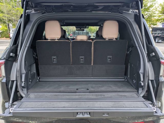 New 2026 Lincoln Navigator Black Label image 8