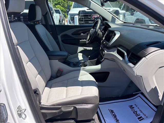 Used 2024 GMC Terrain SLE AWD/4WD image 7