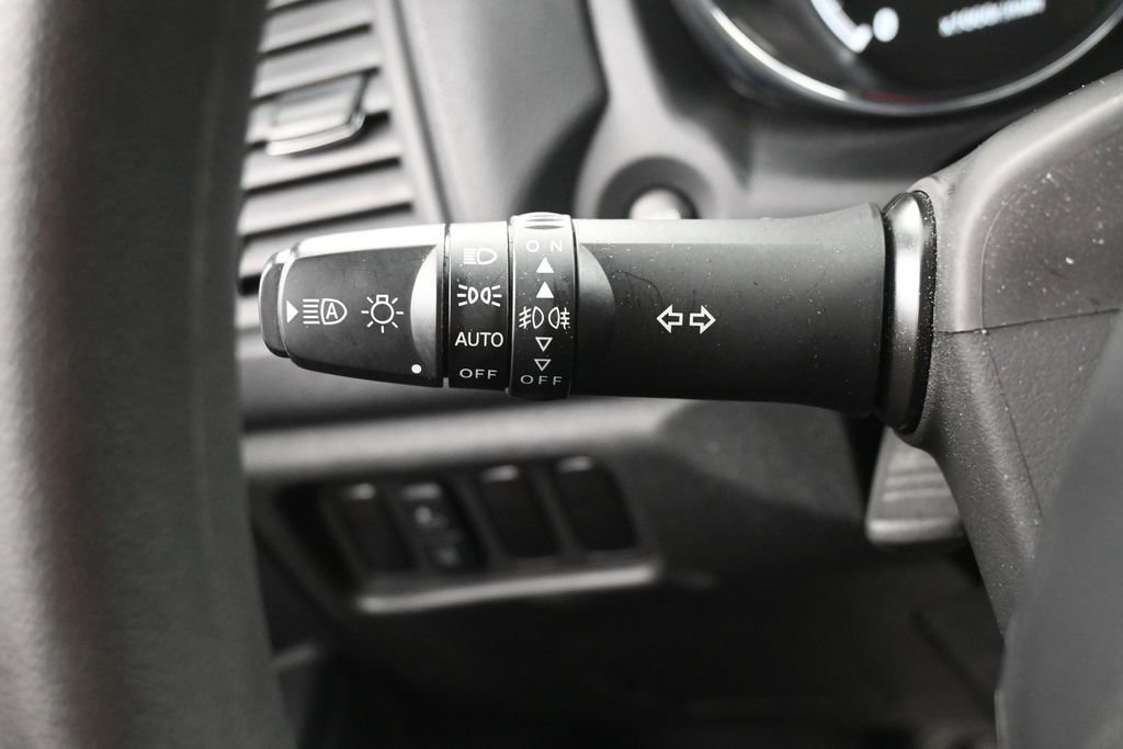 Used 2025 Mitsubishi Outlander Sport ES AWD/4WD image 16