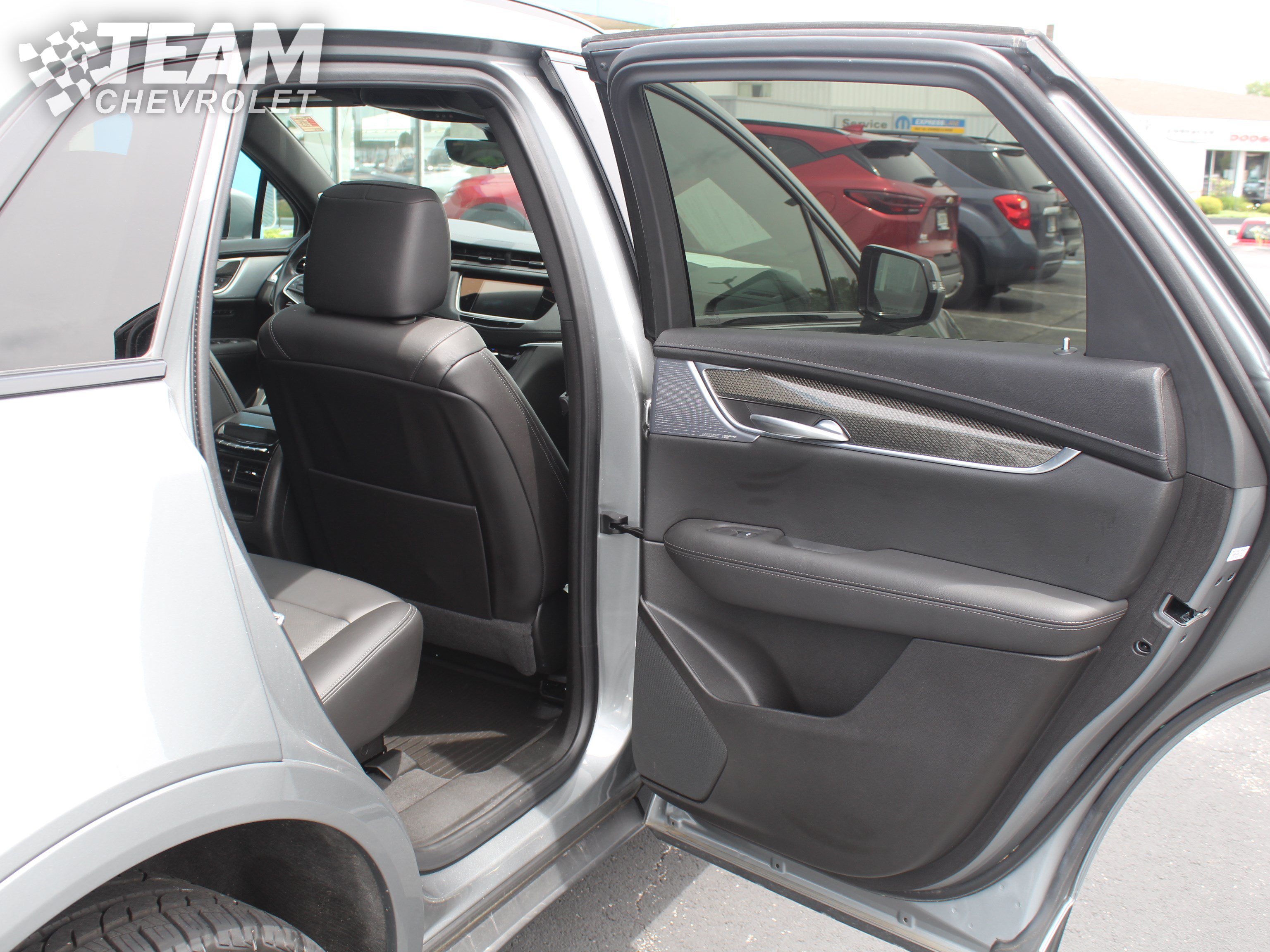 Used 2024 Cadillac XT5 Sportv w/ Technology Package AWD/4WD image 24