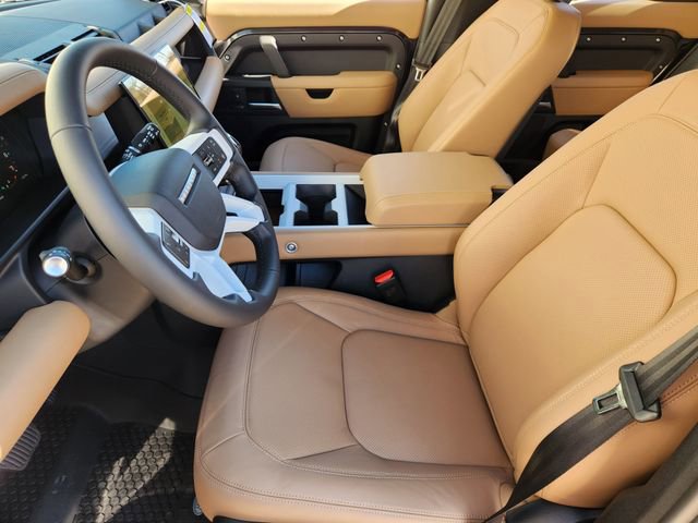 Used 2026 Land Rover Defender 130 X-Dynamic SE image 13