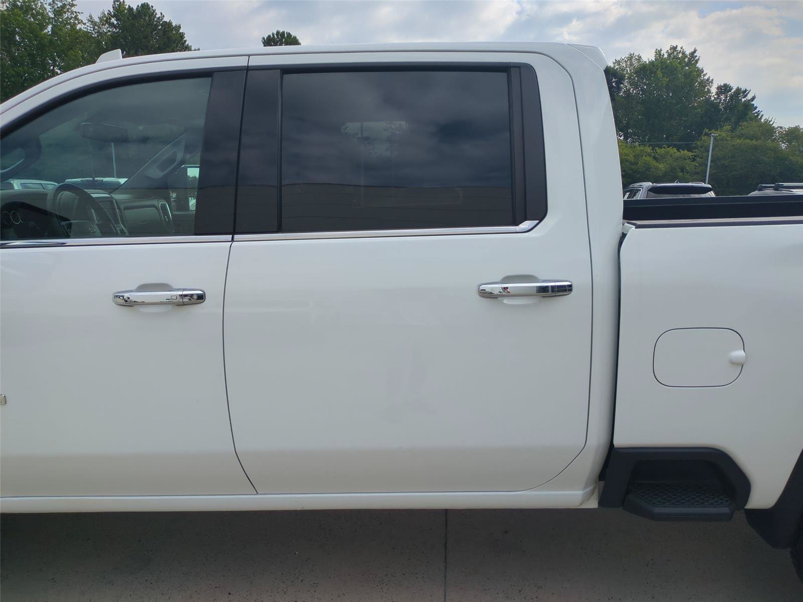 Used 2022 Chevrolet Silverado 2500 LTZ AWD/4WD image 28