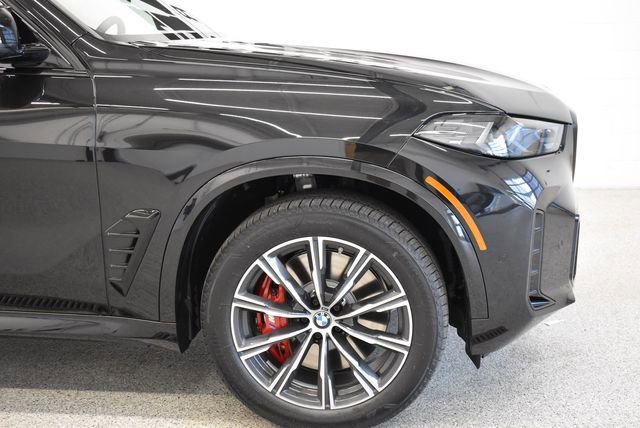 New 2026 BMW X5 M60i w/ Climate Comfort Package image 13