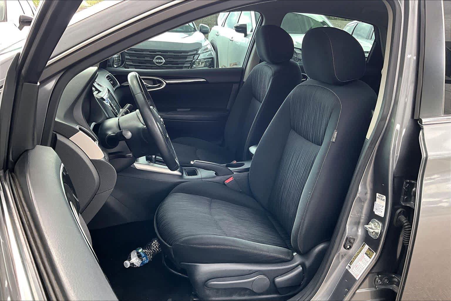 Used 2019 Nissan Sentra SV FWD image 8