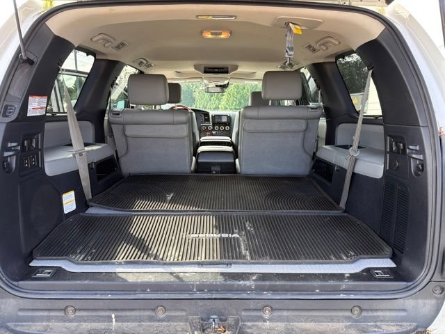 Used 2021 Toyota Sequoia Platinum AWD/4WD image 14