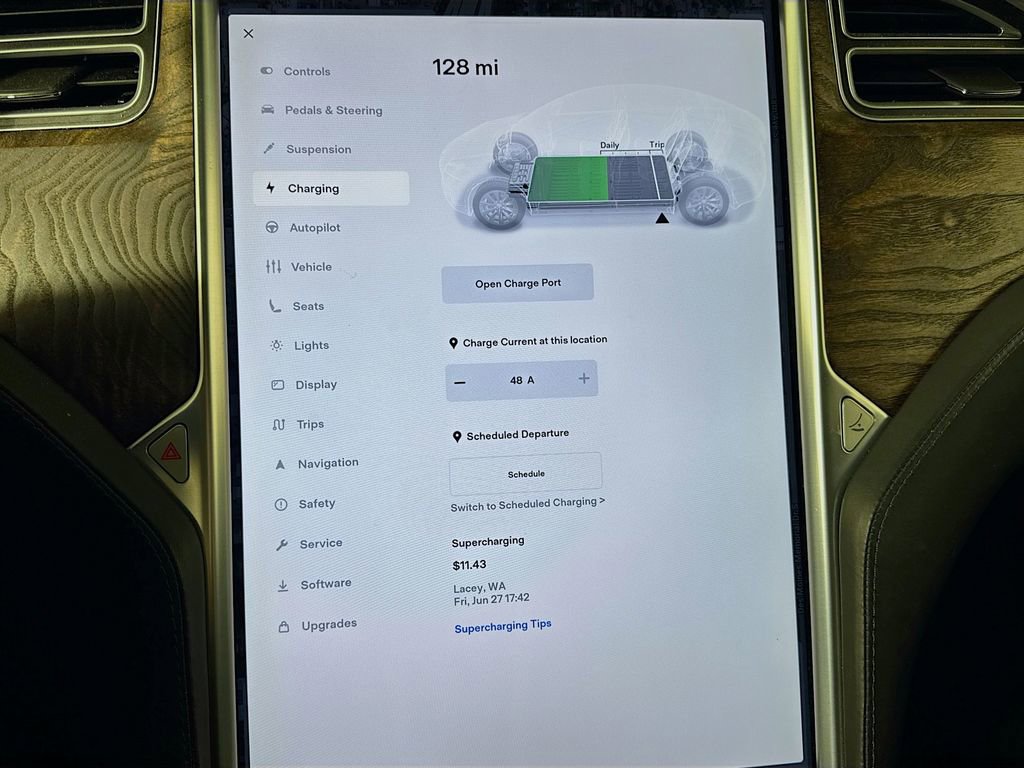 Used 2017 Tesla Model X 90D image 26