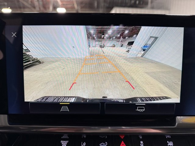 Used 2025 Chevrolet Silverado 2500 LT w/ Convenience Package image 19