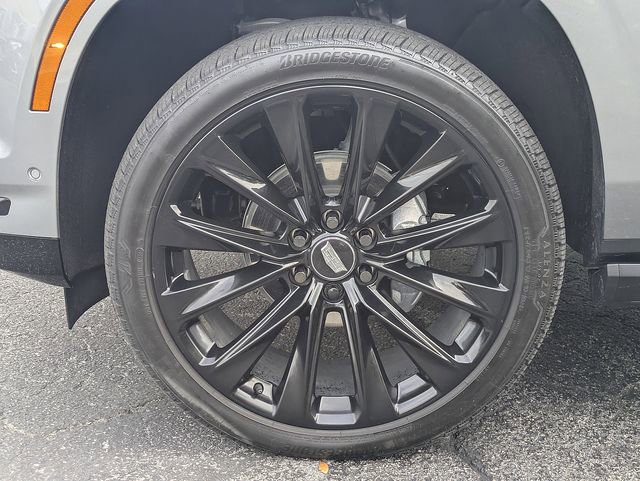 Certified 2026 Cadillac Escalade Platinum Sport w/ LPO, ONYX Package AWD/4WD image 11