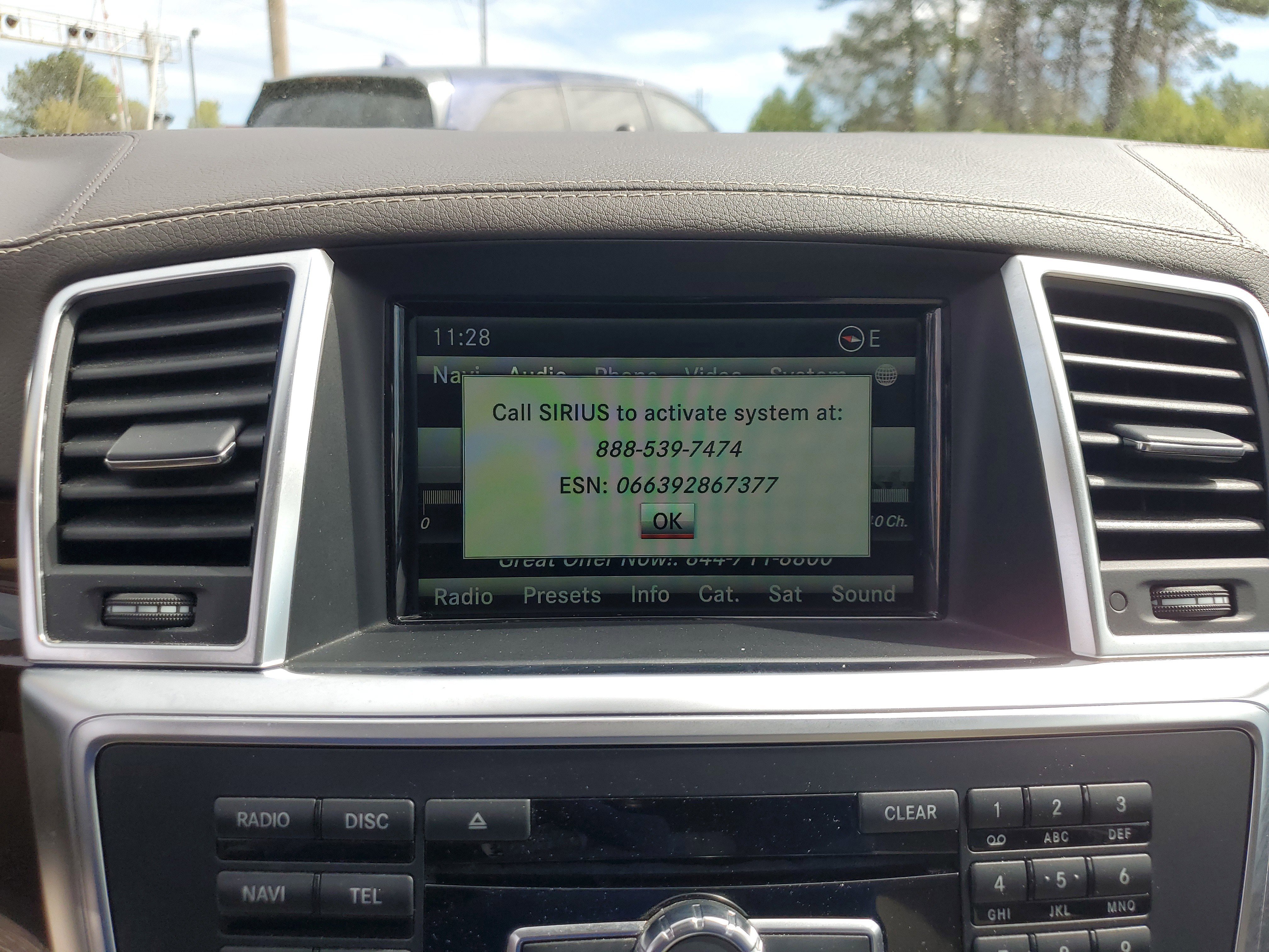 Used 2015 Mercedes-Benz GL 450 4MATIC image 19