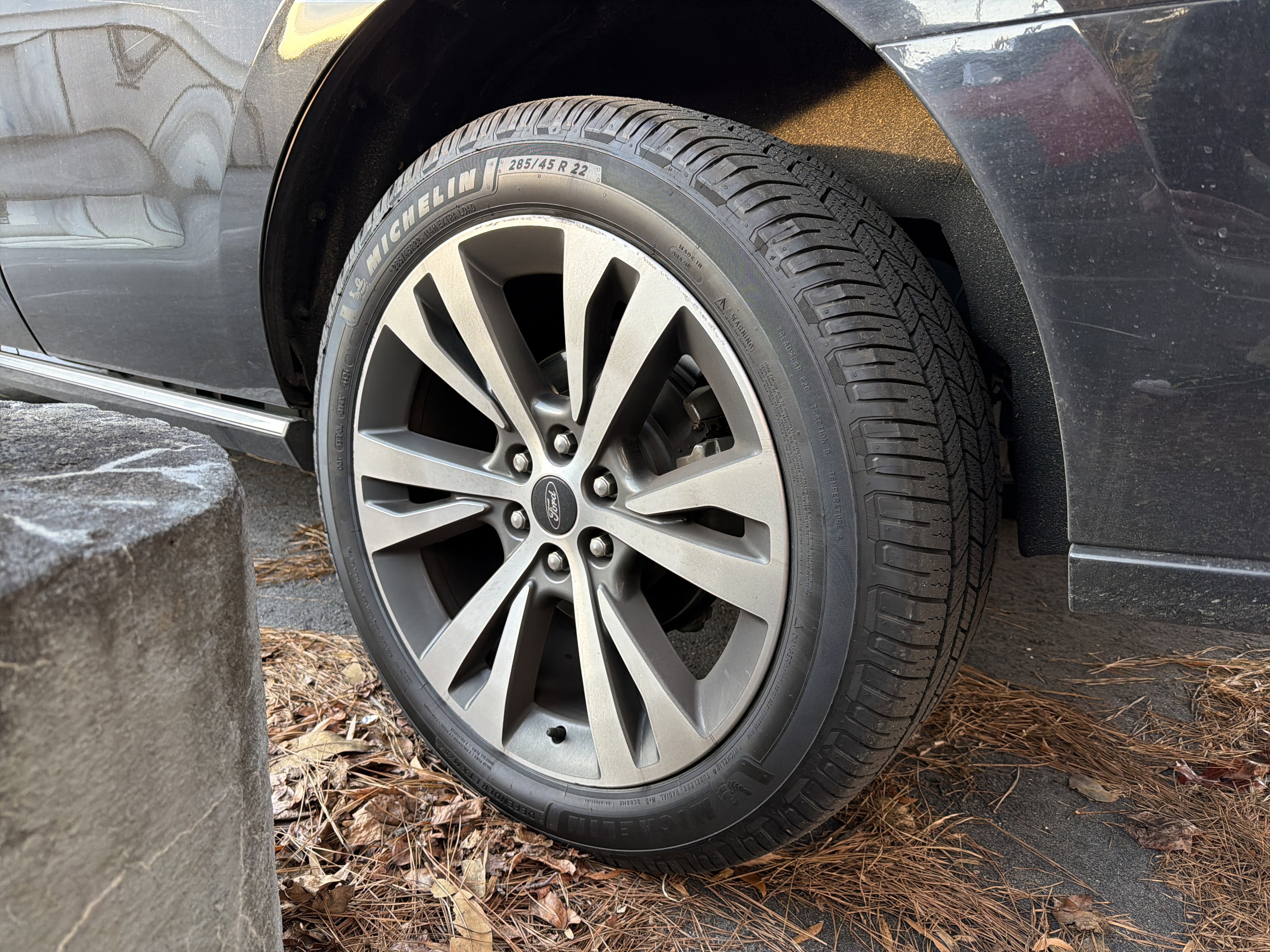 Used 2020 Ford Expedition Platinum image 16