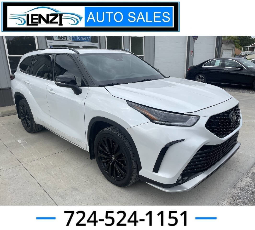 Used 2023 Toyota Highlander XSE image 1