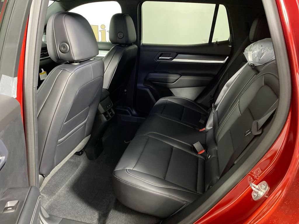 Used 2026 GMC Terrain Elevation w/ Elevation Premium Package image 22