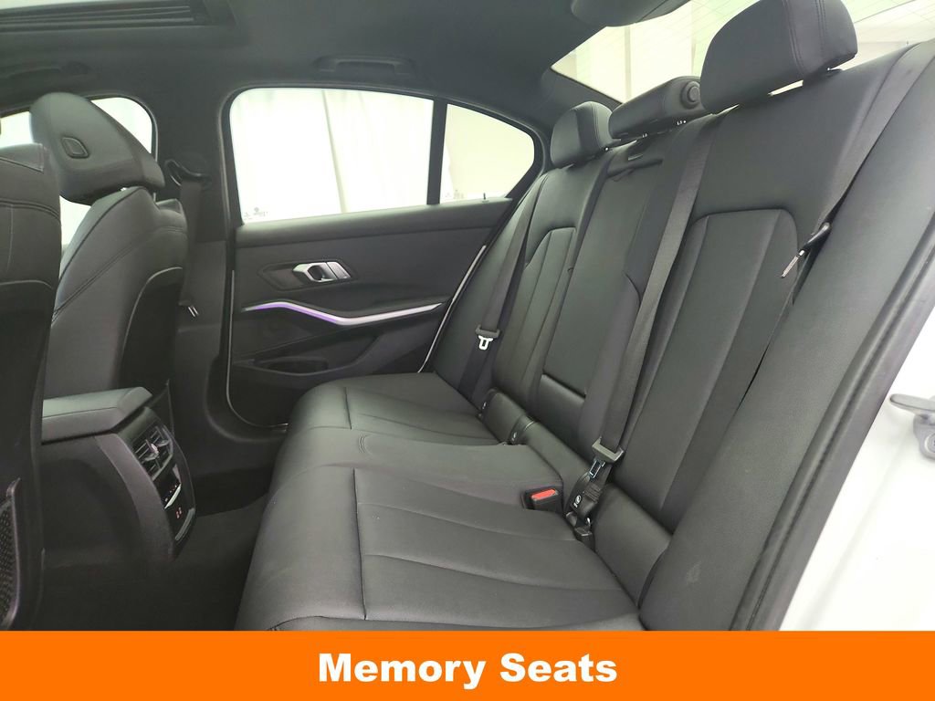 Used 2021 BMW 330i xDrive Sedan w/ Convenience Package AWD/4WD image 23