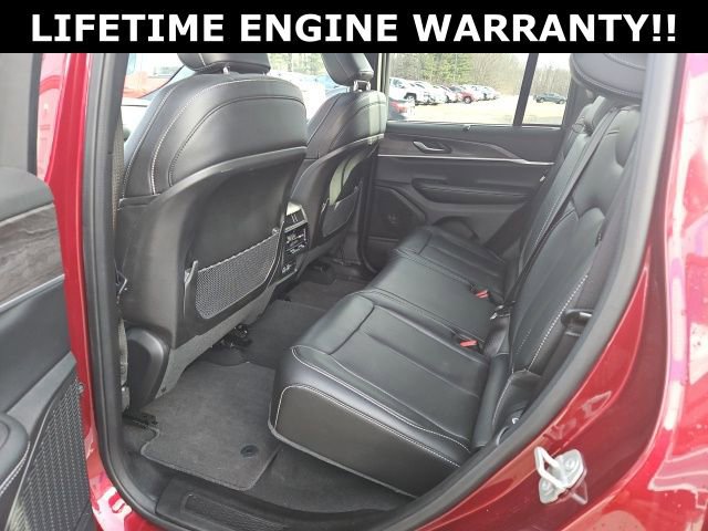 Used 2024 Jeep Grand Cherokee Limited w/ Luxury Tech Group II AWD/4WD image 29