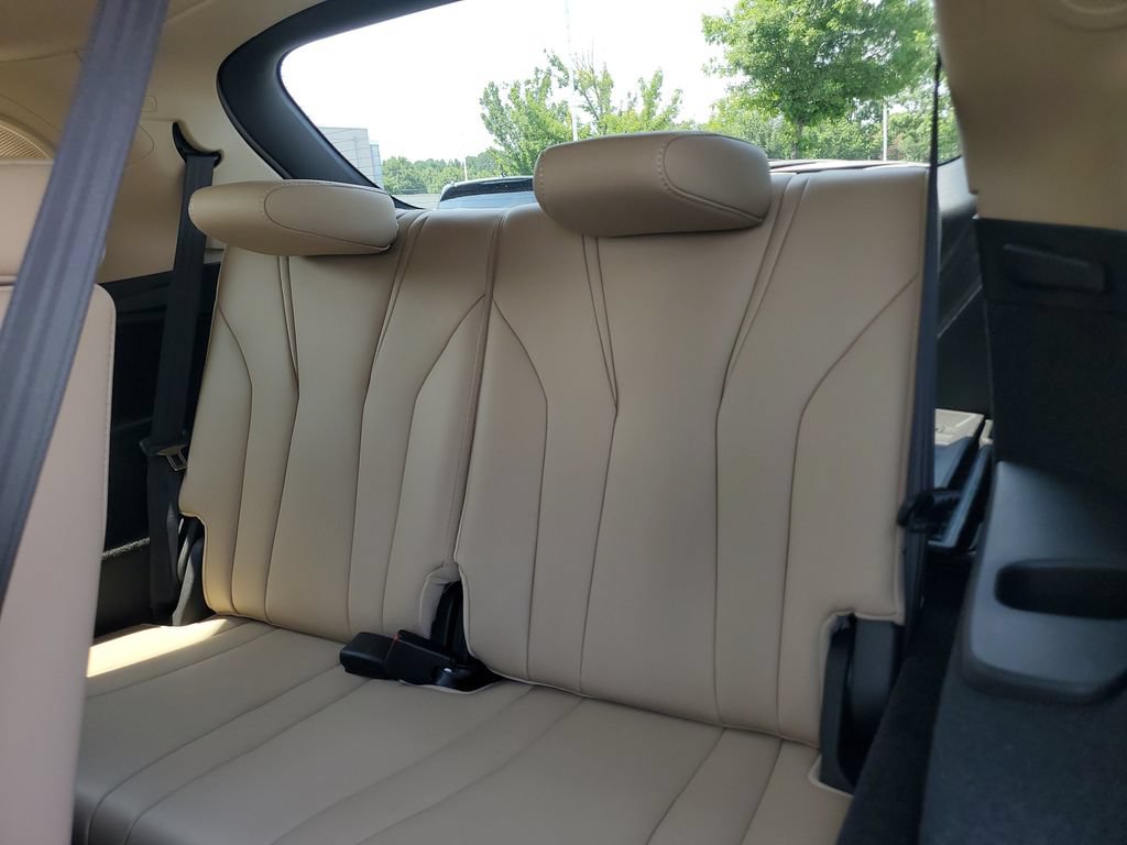 Certified 2026 Acura MDX w/ Technology Package FWD image 14