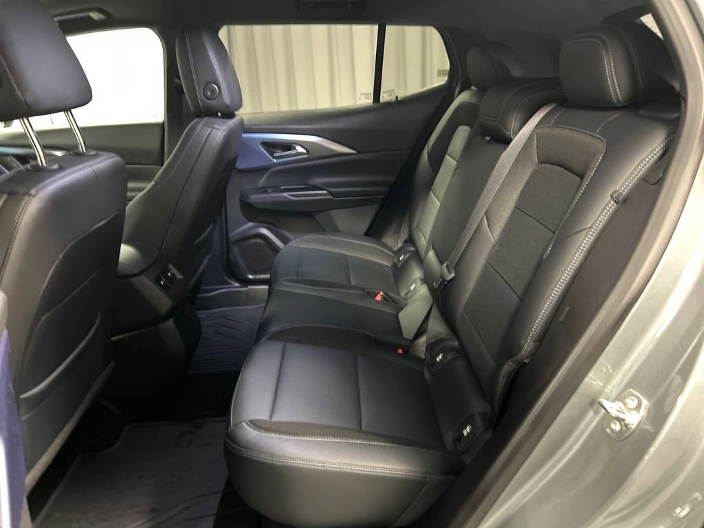 Used 2024 Chevrolet Equinox EV LT image 22